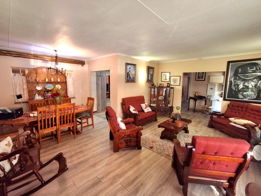 4 Bedroom Property for Sale in Vaalpark Free State